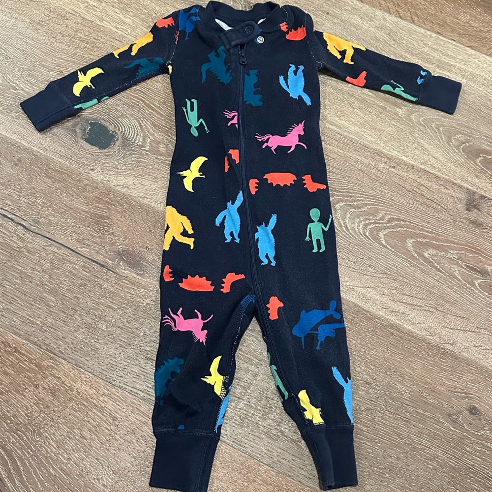 Hanna Andersson mythical creatures baby sleeper 6-12 m
